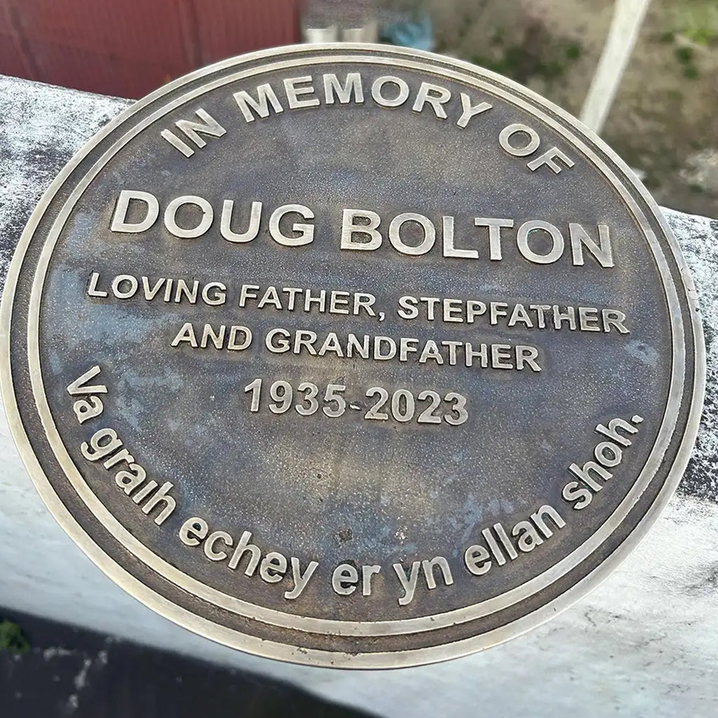 Bronze Memorial Plaque Commemorative Plaque Round Shape